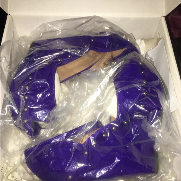 Royal purple also wedges - Picture 2 of 2